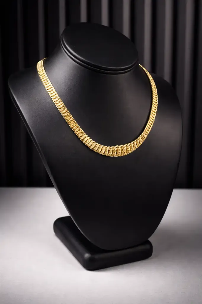 Gargantilla corte de princesa